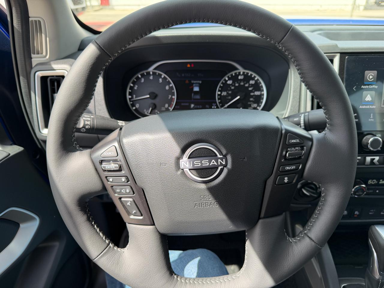 Nissan Frontier Crew Cab 4x4 SV 2026