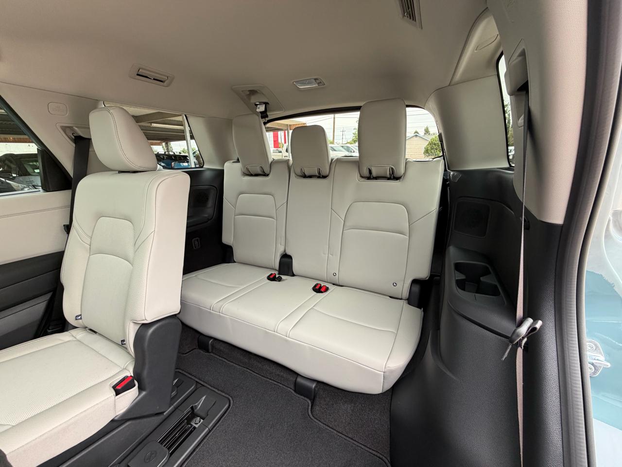 Nissan Pathfinder SL 2WD 2026