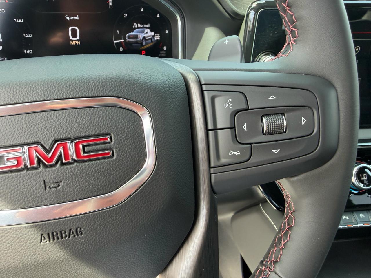 GMC Sierra 1500 4WD Crew Cab 147" AT4X 2026