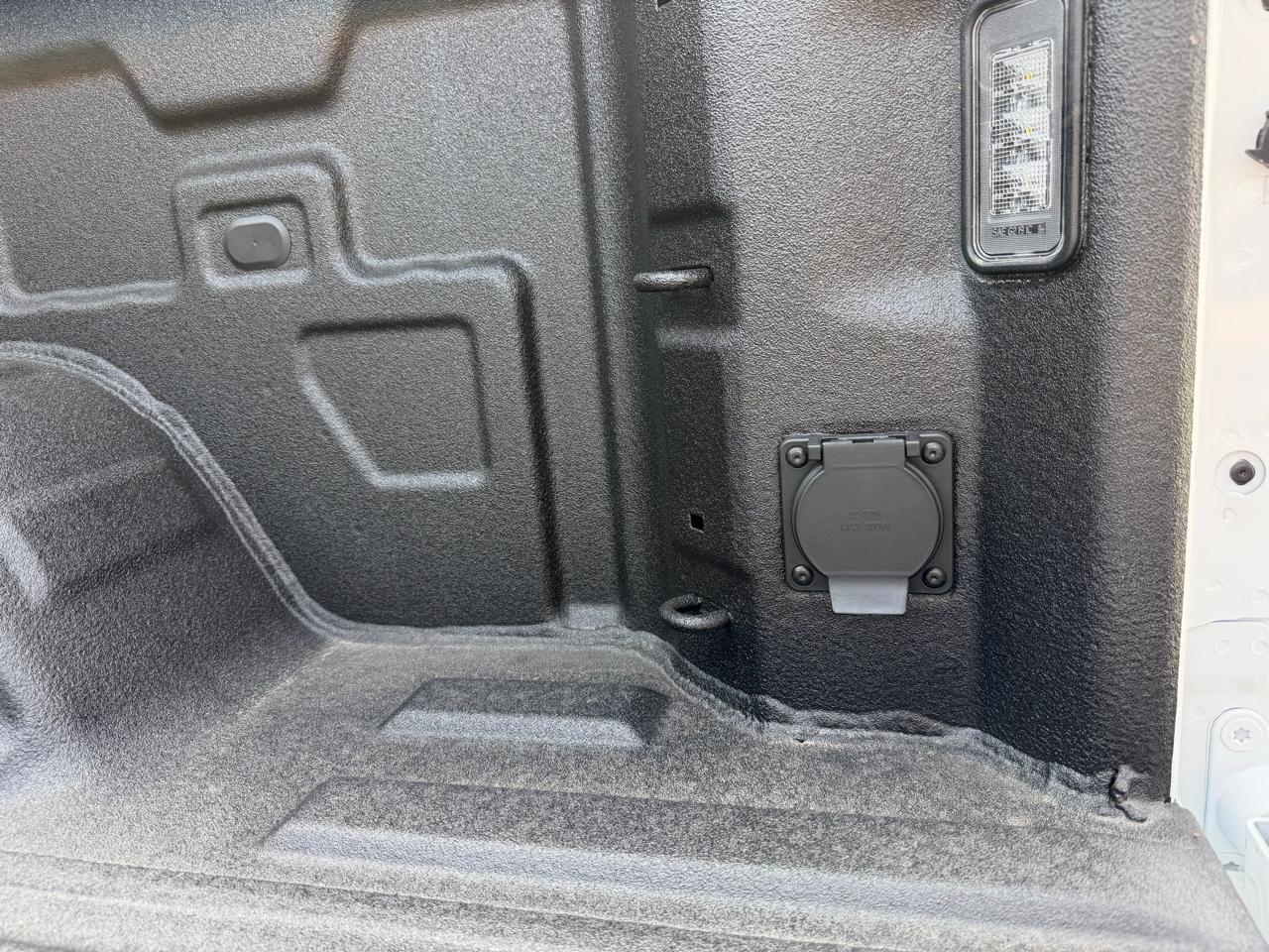 GMC Sierra 1500 4WD Crew Cab 147" AT4 2026