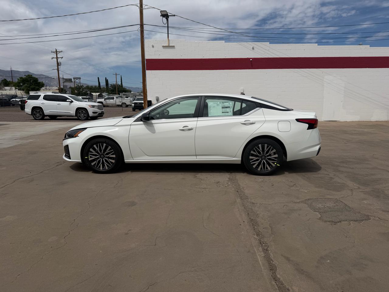 Nissan Altima SV FWD 2026