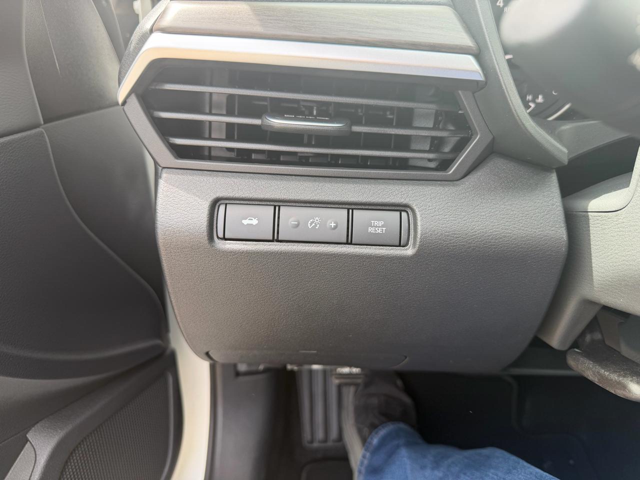 Nissan Altima SV FWD 2026