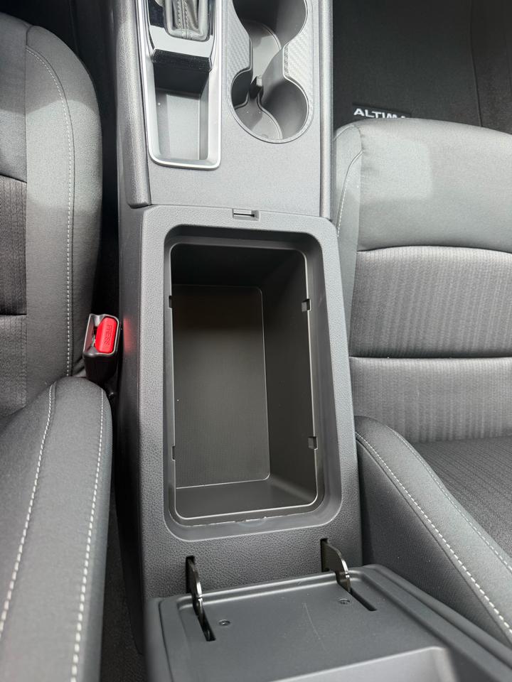 Nissan Altima SV FWD 2026