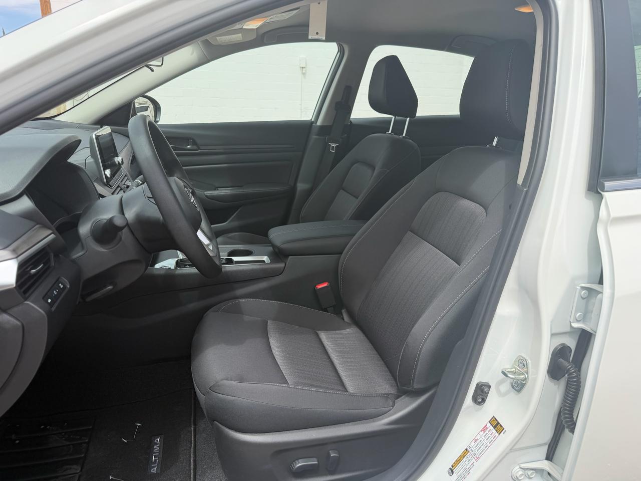 Nissan Altima SV FWD 2026