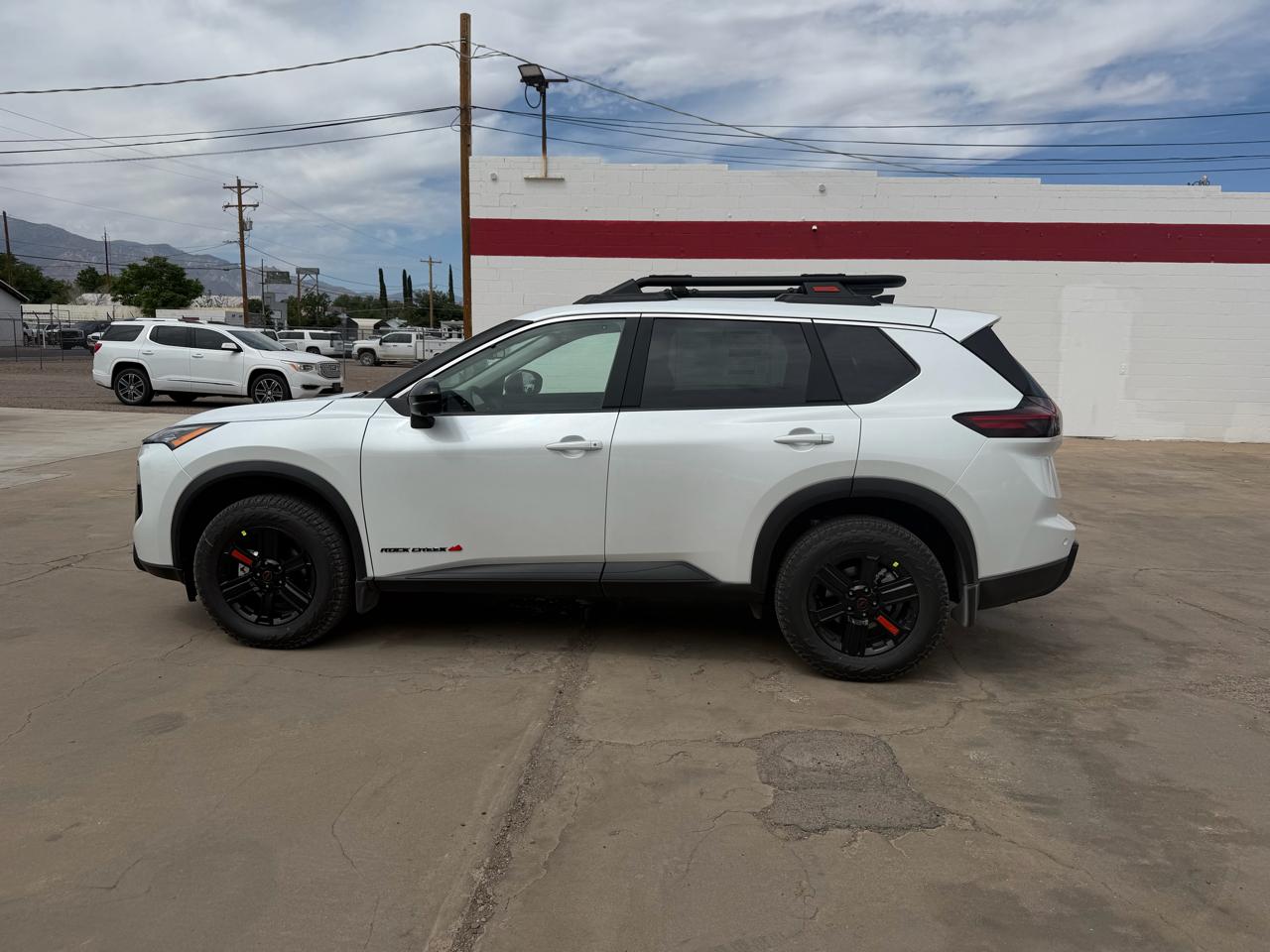 Nissan Rogue 2026.5 AWD Rock Creek 2026