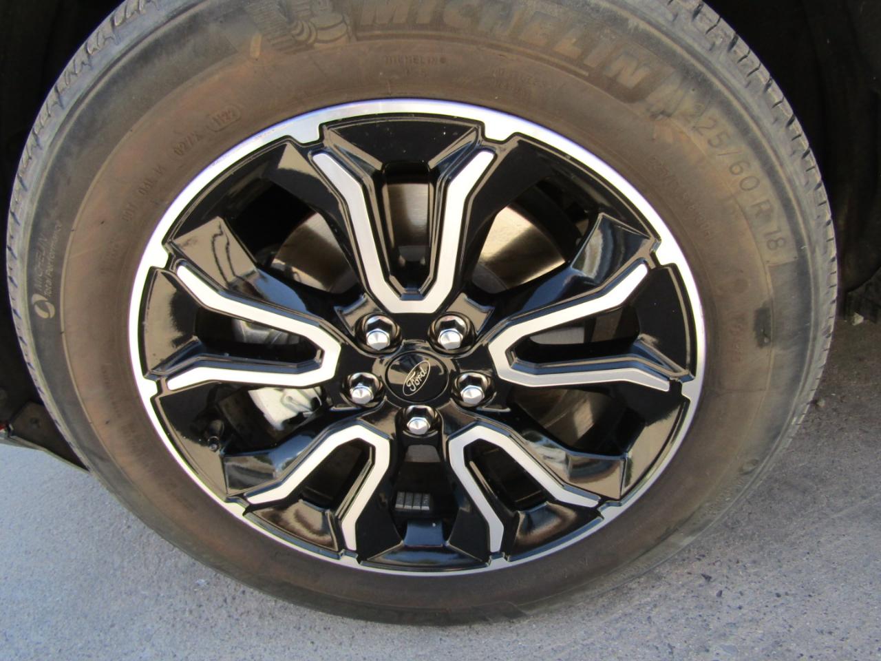 Ford Maverick Lariat AWD SuperCrew 2022