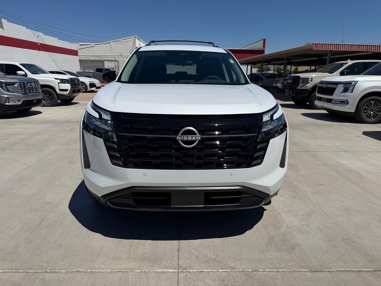 Nissan Pathfinder SV 2WD 2026
