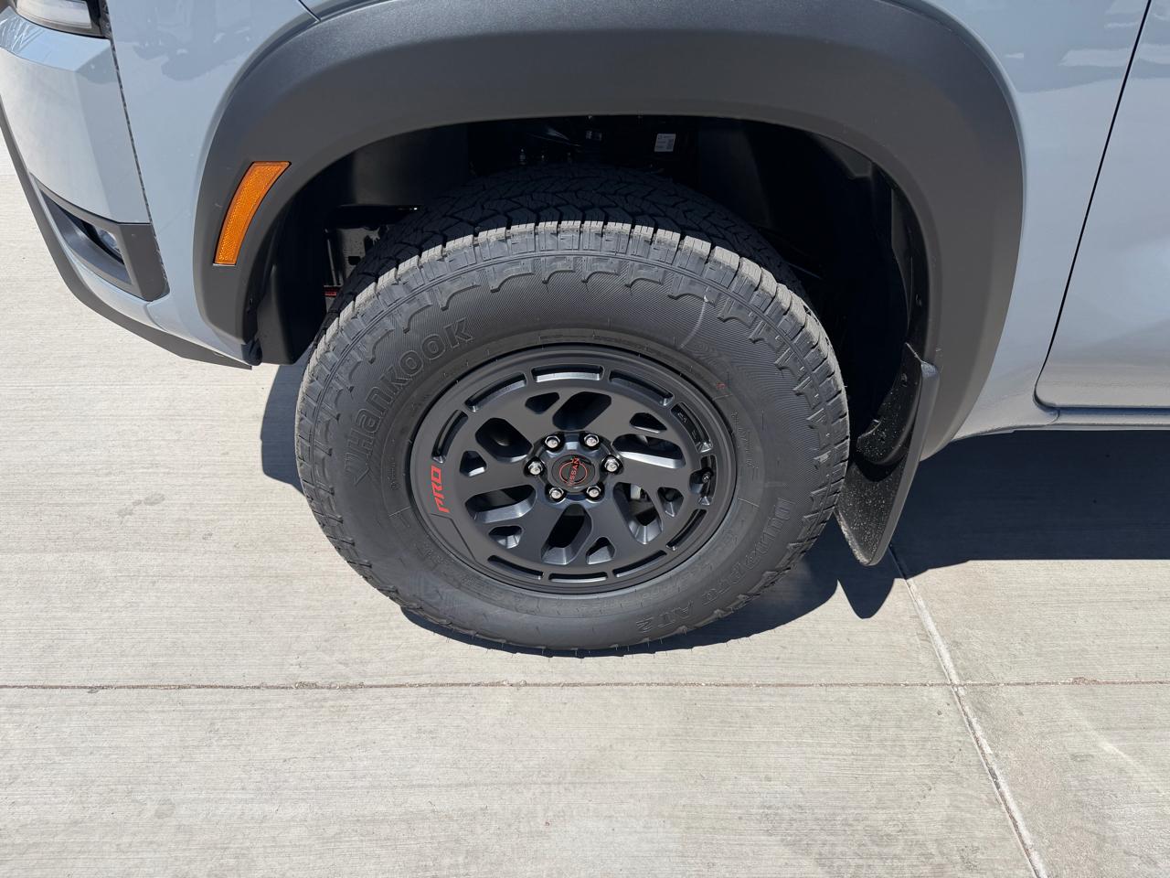 Nissan Frontier Crew Cab 4x4 PRO-4X 2026