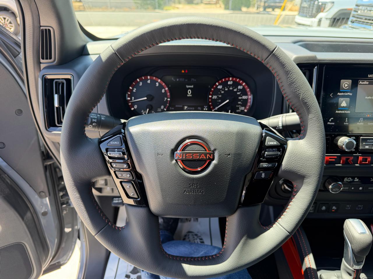 Nissan Frontier Crew Cab 4x4 PRO-4X 2026