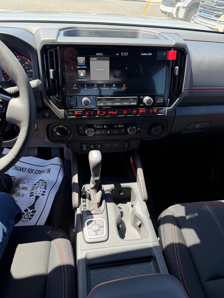 Nissan Frontier Crew Cab 4x4 PRO-4X 2026