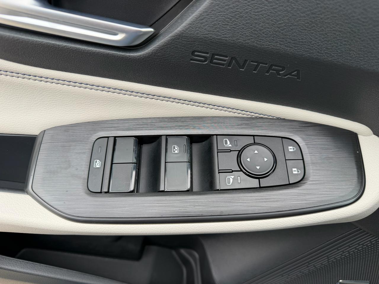 Nissan Sentra SL Sedan 2026