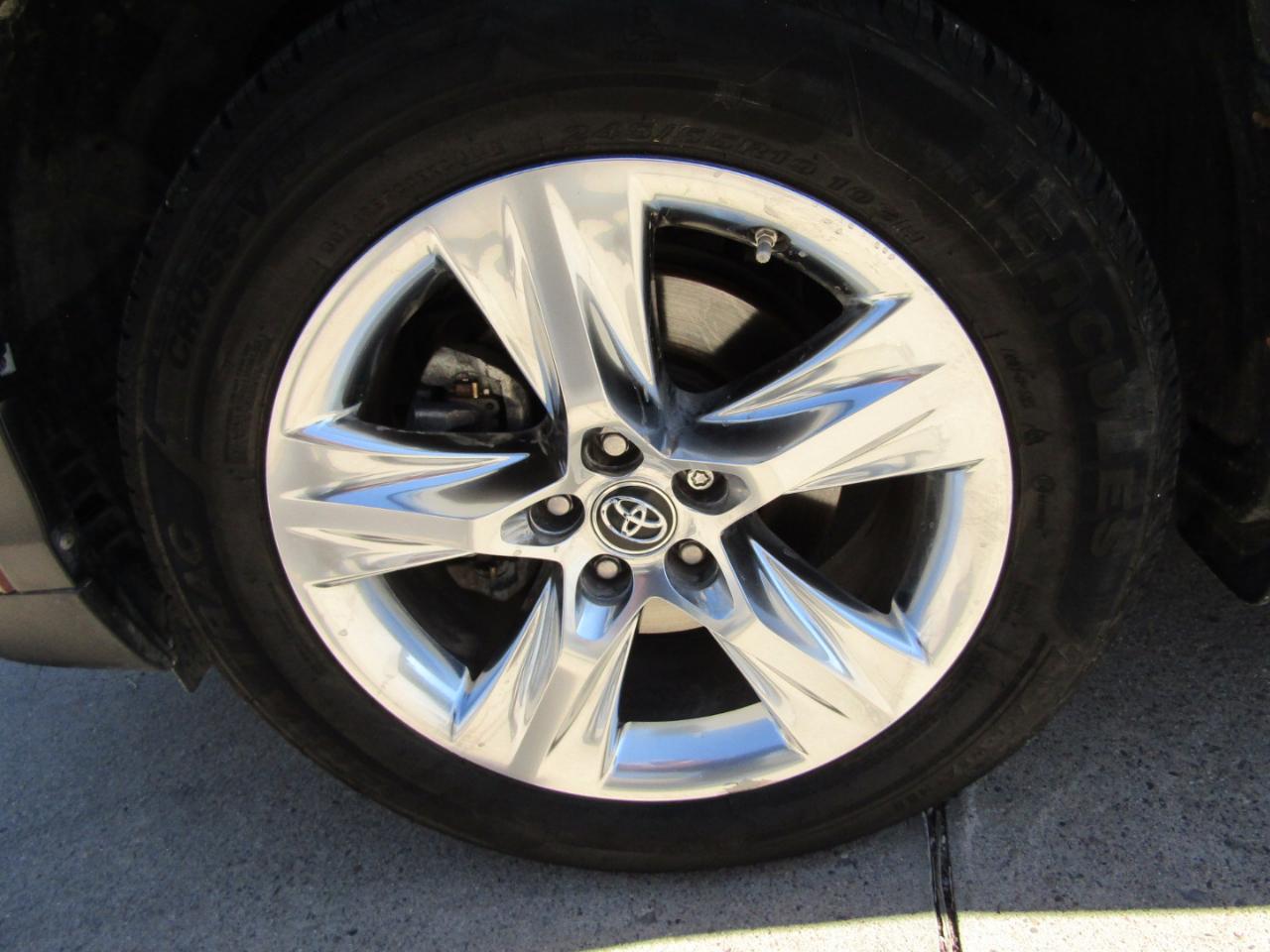 Toyota Highlander AWD 4dr V6 Limited (Natl) 2016
