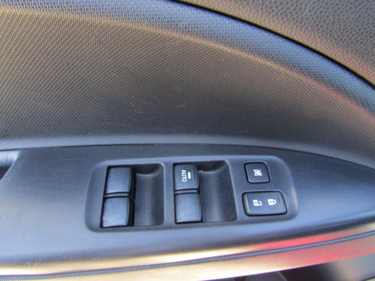 Mitsubishi Mirage ES 4D Hatchback 2021