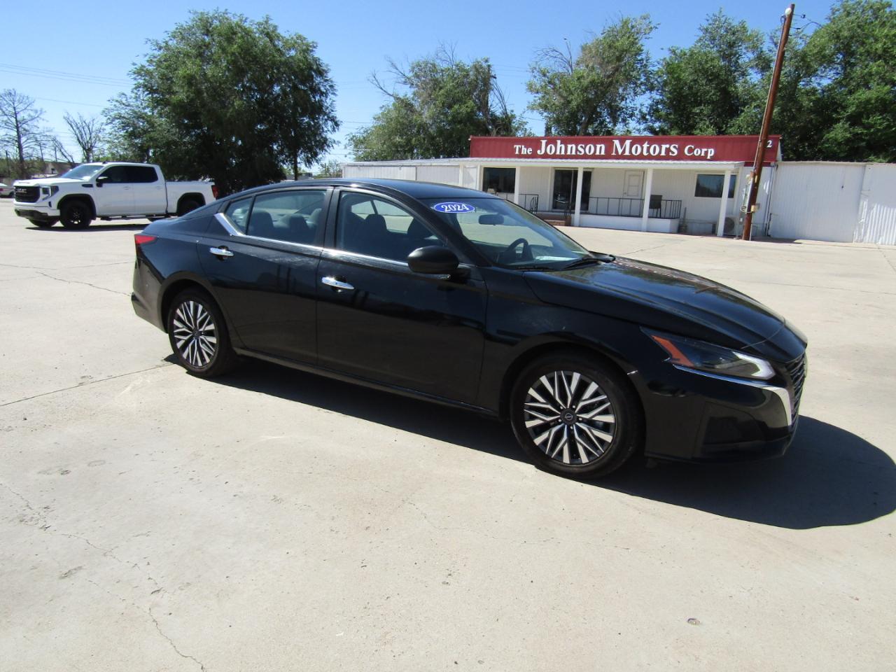 Nissan Altima 2.5 SV Sedan 2024