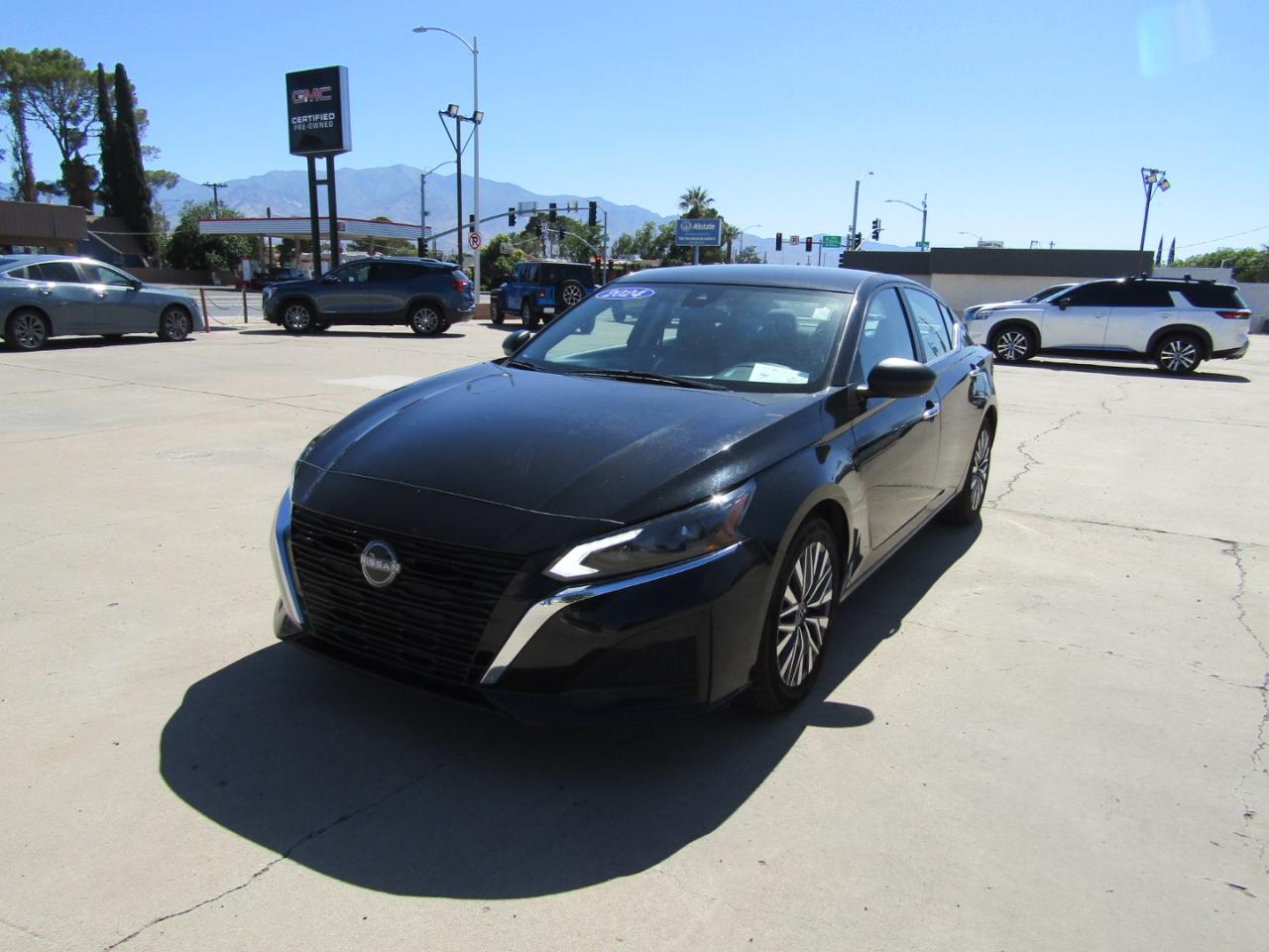 Nissan Altima 2.5 SV Sedan 2024