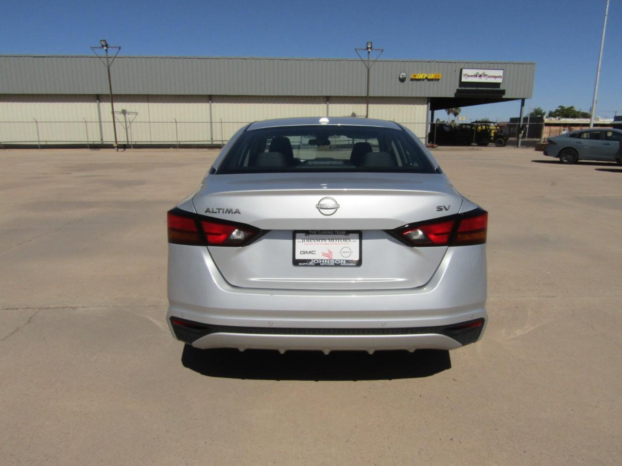 Nissan Altima 2.5 SV Sedan 2024