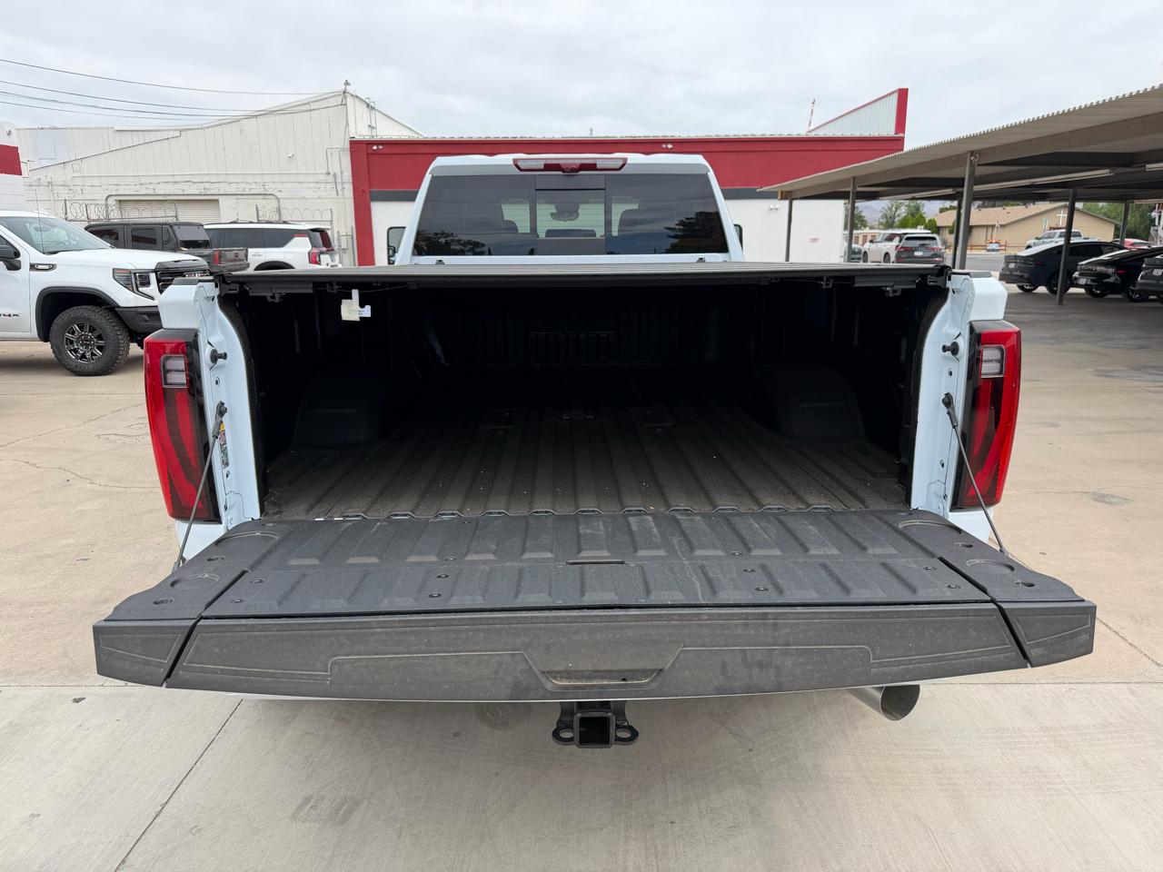 GMC Sierra 3500HD 4WD Crew Cab 172" Denali Ultimate 2026