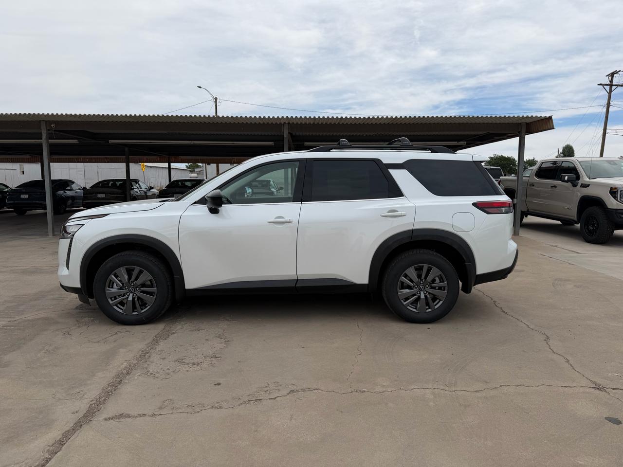 Nissan Pathfinder SV 4WD 2026