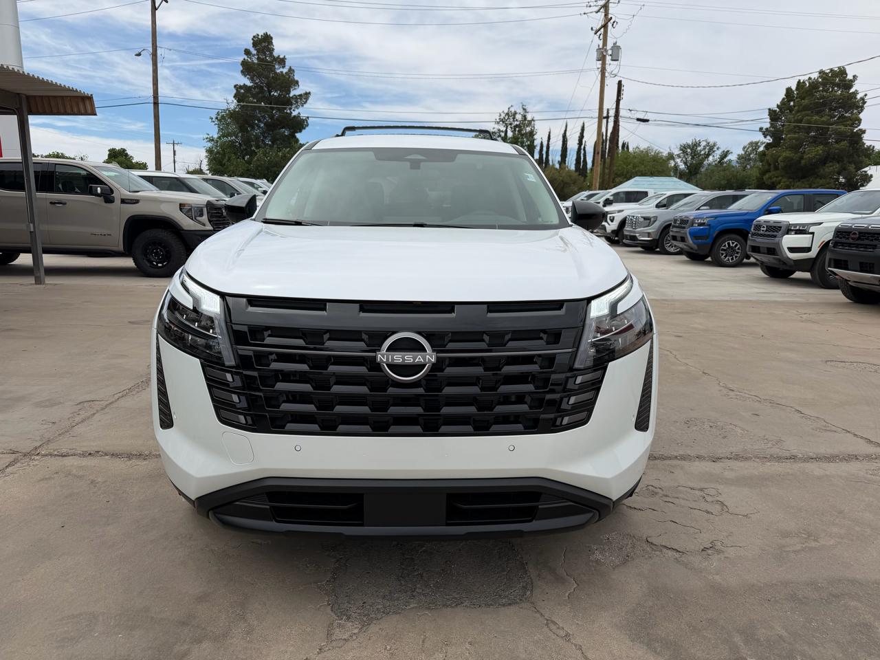 Nissan Pathfinder SV 4WD 2026