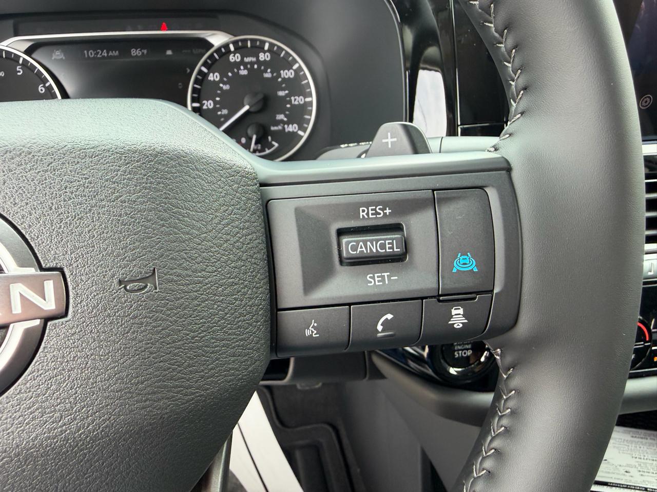Nissan Pathfinder SV 4WD 2026