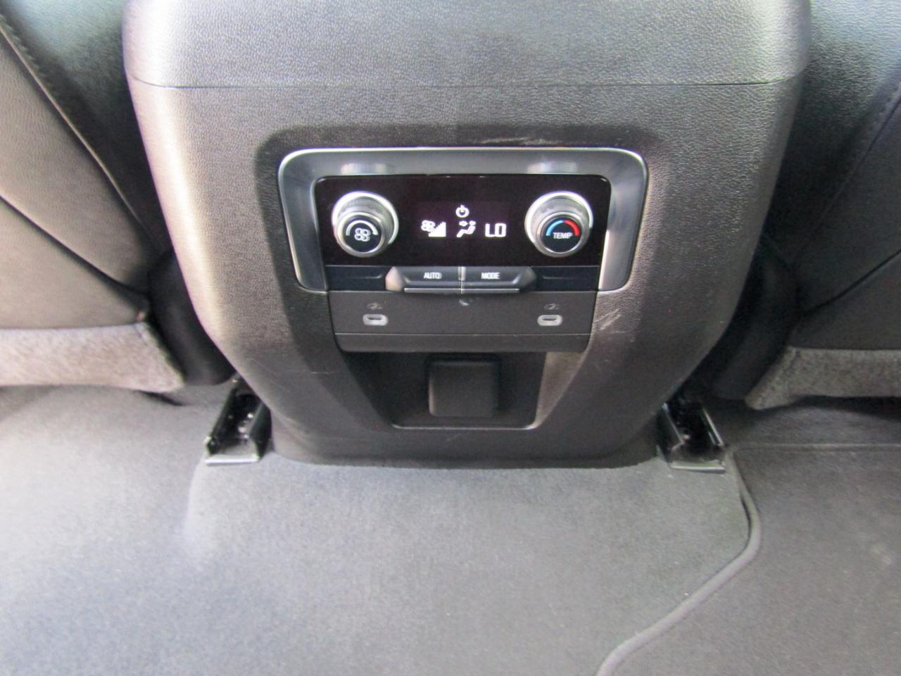Chevrolet Tahoe 2WD 4dr LT 2024