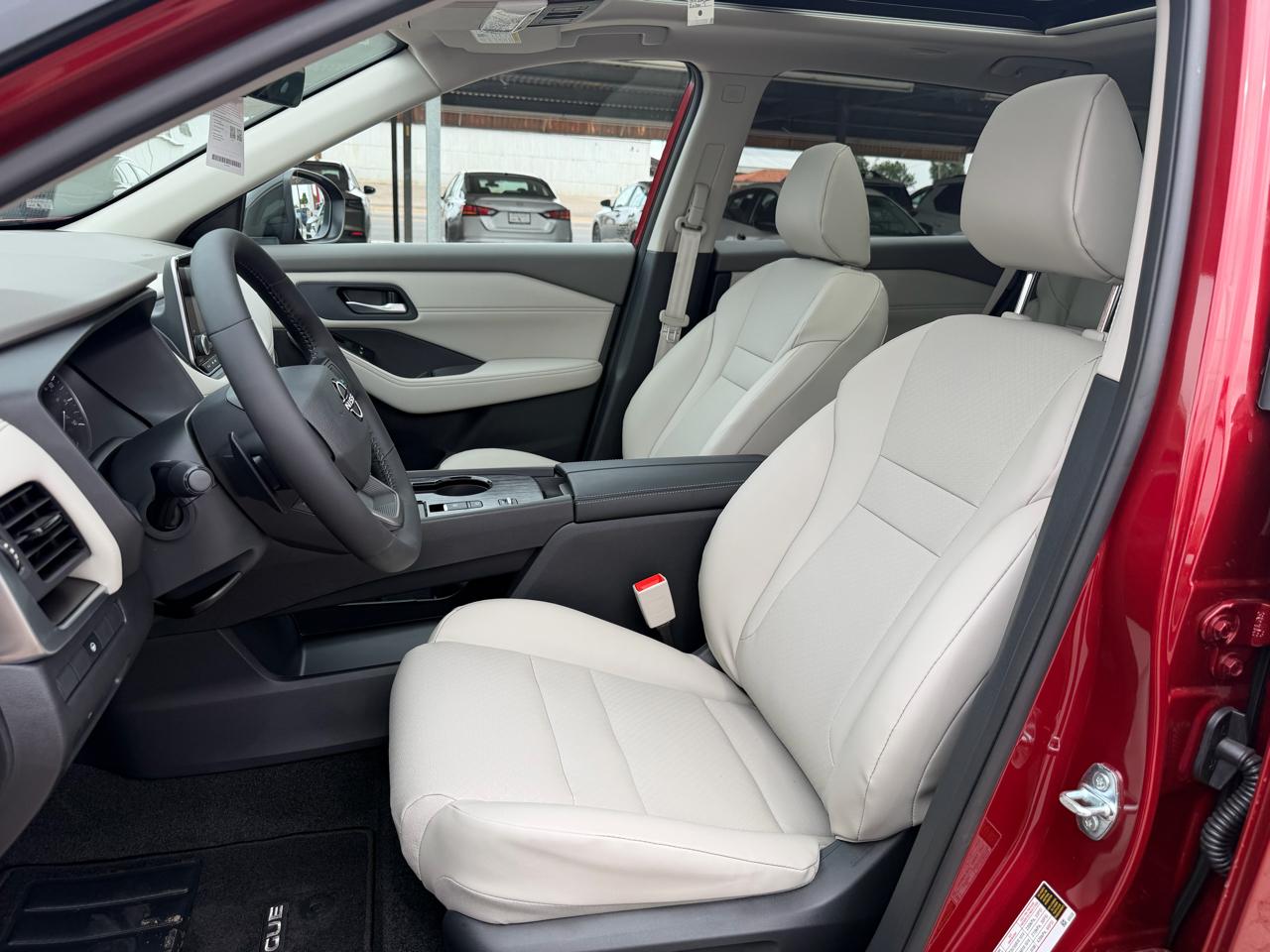 Nissan Rogue 2026.5 FWD Dark Armor 2026
