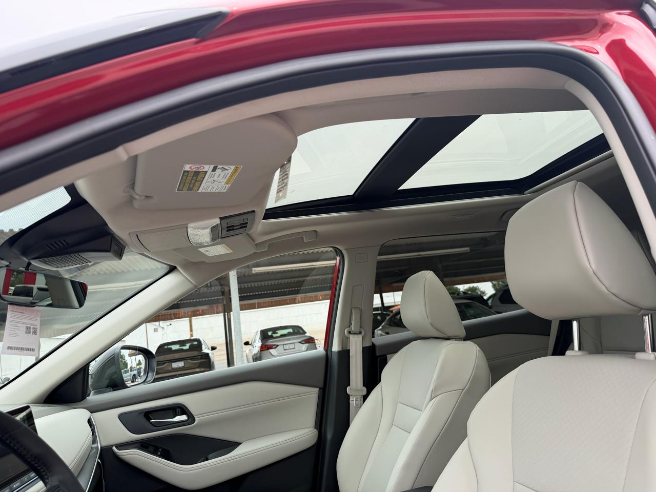 Nissan Rogue 2026.5 FWD Dark Armor 2026