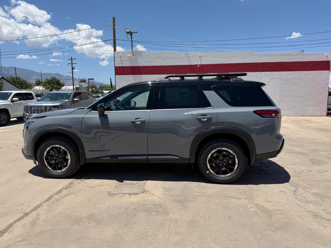 Nissan Pathfinder Rock Creek 4WD 2026
