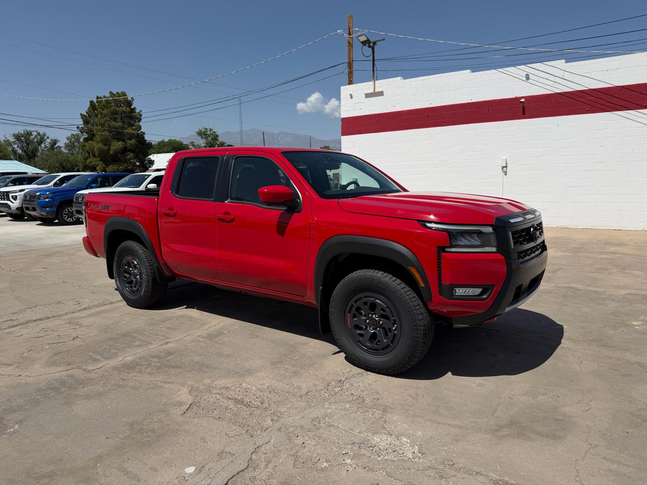 Nissan Frontier Crew Cab 4x4 PRO-4X 2026