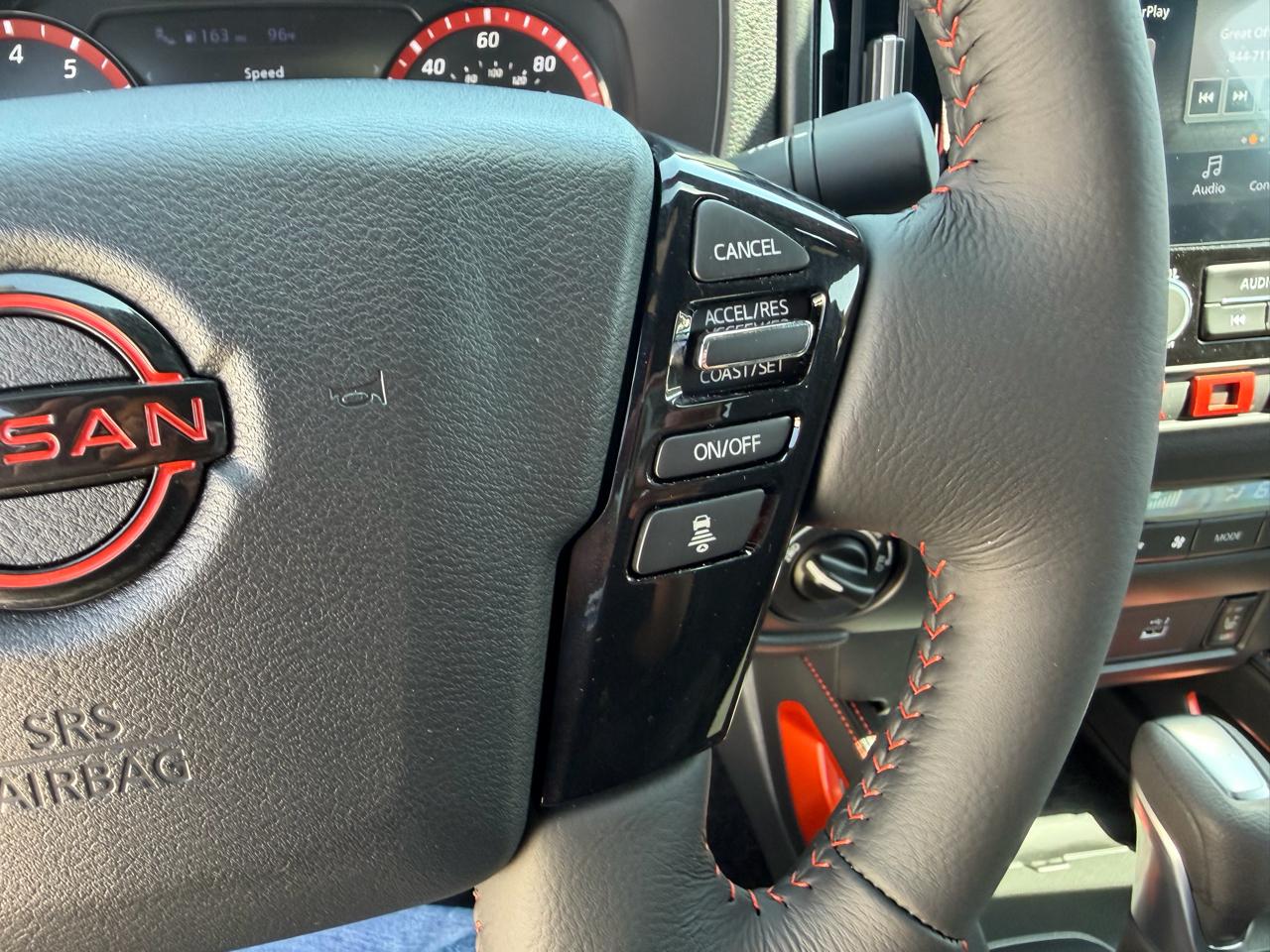 Nissan Frontier Crew Cab 4x4 PRO-4X 2026