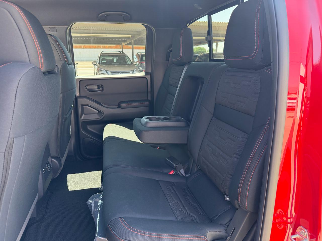 Nissan Frontier Crew Cab 4x4 PRO-4X 2026
