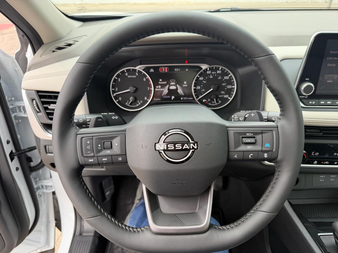 Nissan Rogue 2026.5 FWD Dark Armor 2026