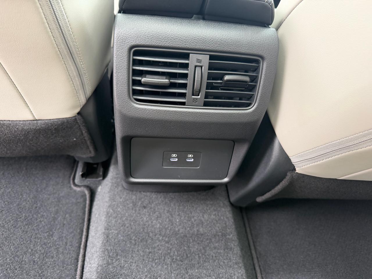Nissan Rogue 2026.5 FWD Dark Armor 2026