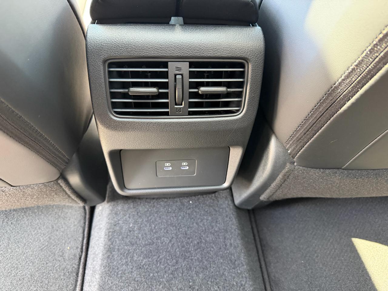 Nissan Rogue 2026.5 FWD Dark Armor 2026