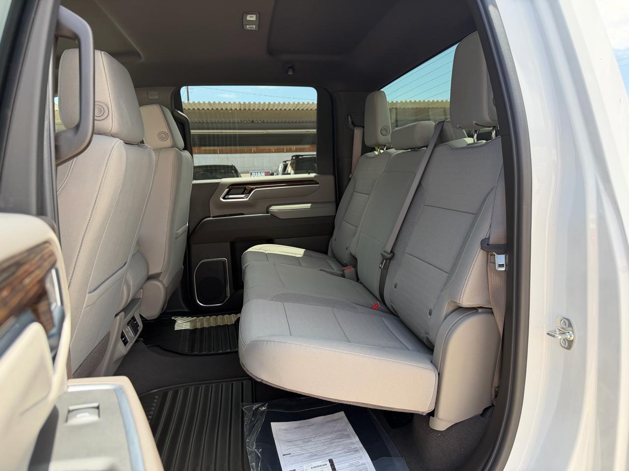 GMC Sierra 2500HD 4WD Crew Cab 159" SLE 2026