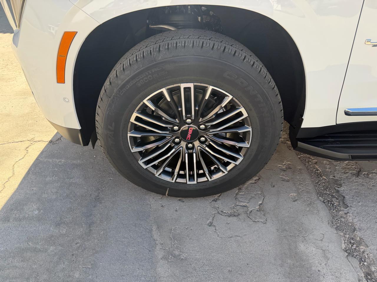 GMC Yukon 4WD 4dr Elevation 2026