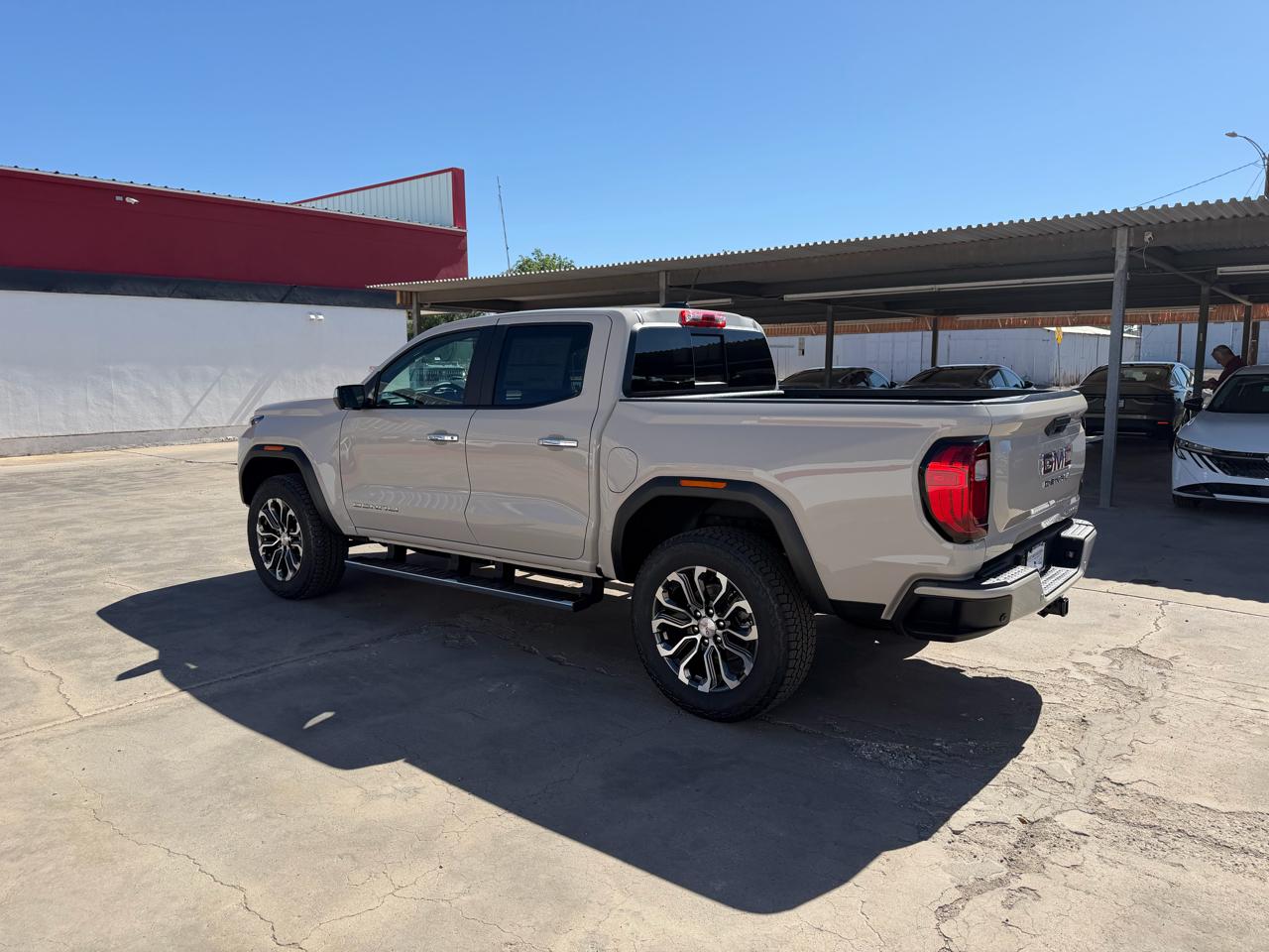 GMC Canyon 4WD Crew Cab Denali 2026