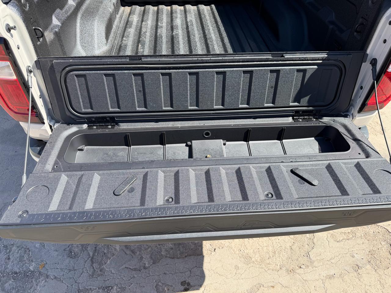 GMC Canyon 4WD Crew Cab Denali 2026