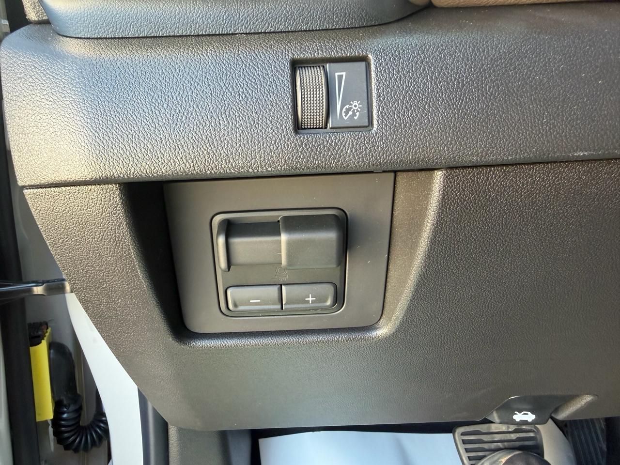 GMC Canyon 4WD Crew Cab Denali 2026