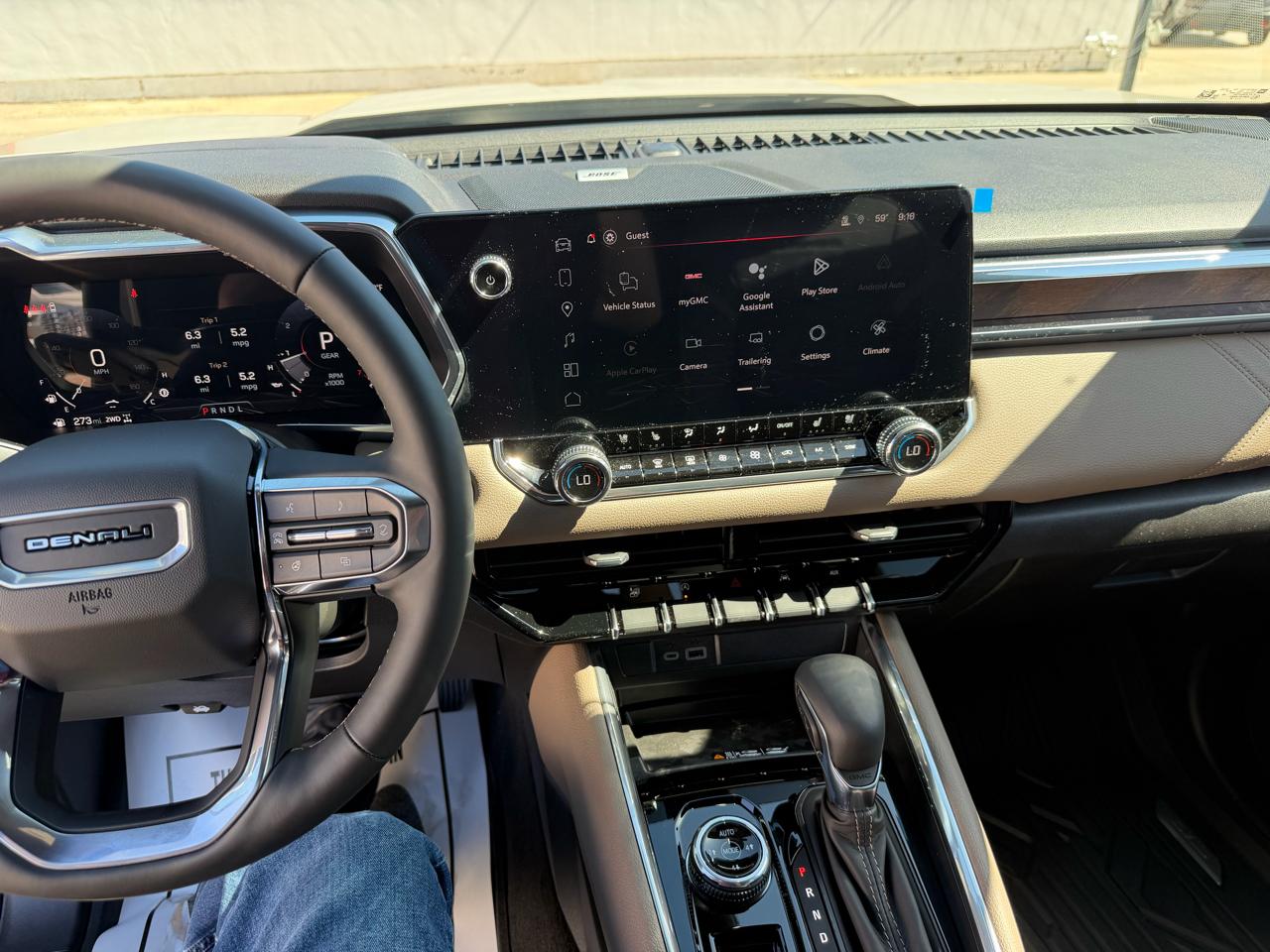 GMC Canyon 4WD Crew Cab Denali 2026