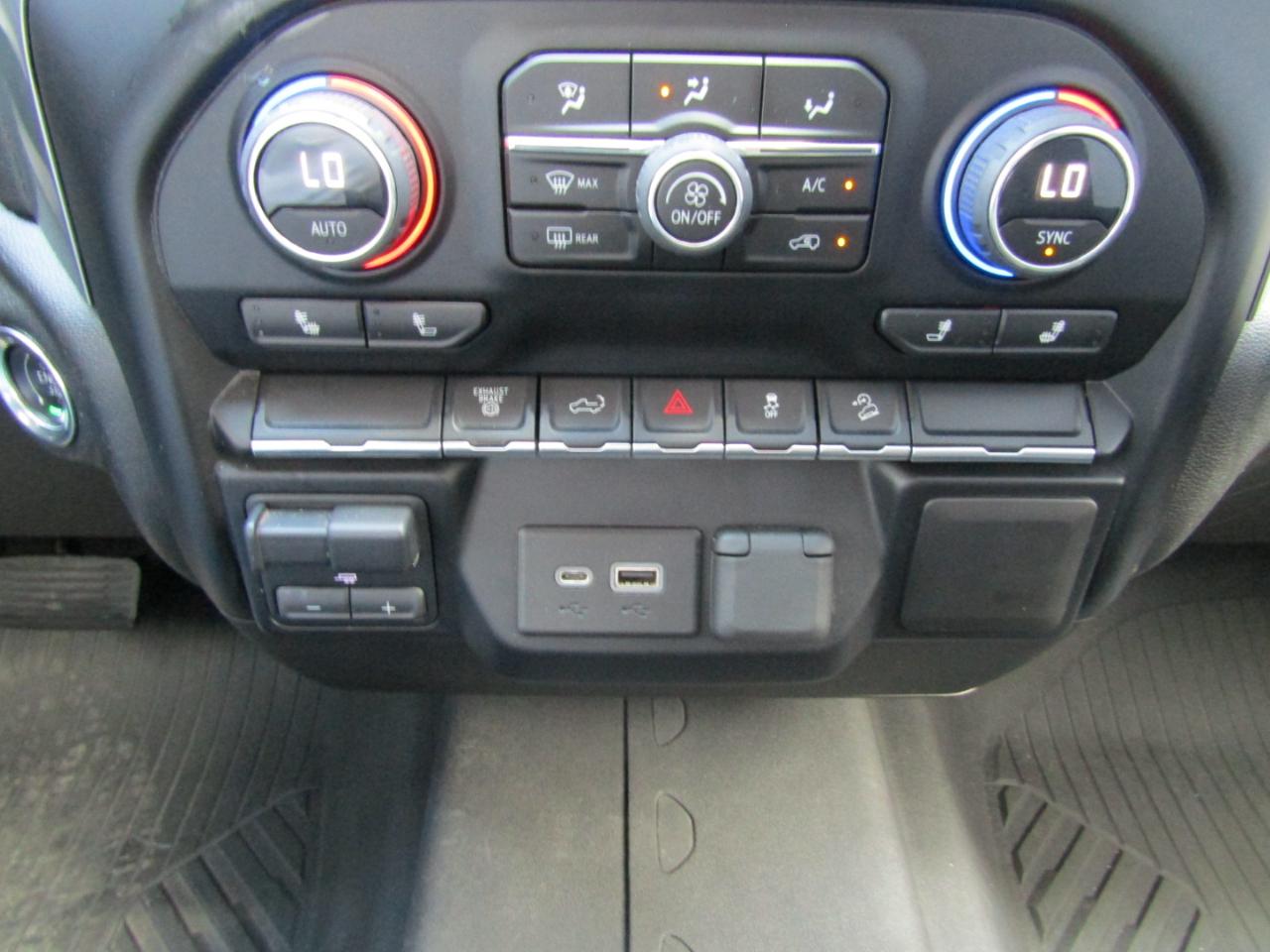 Chevrolet Silverado 2500HD 4WD Crew Cab 159" LT 2023