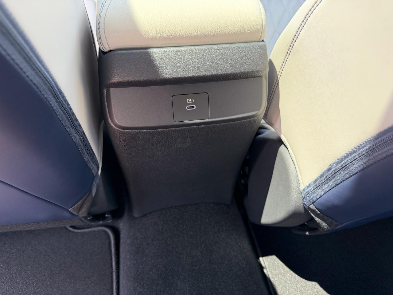 Nissan Sentra SL Sedan 2026