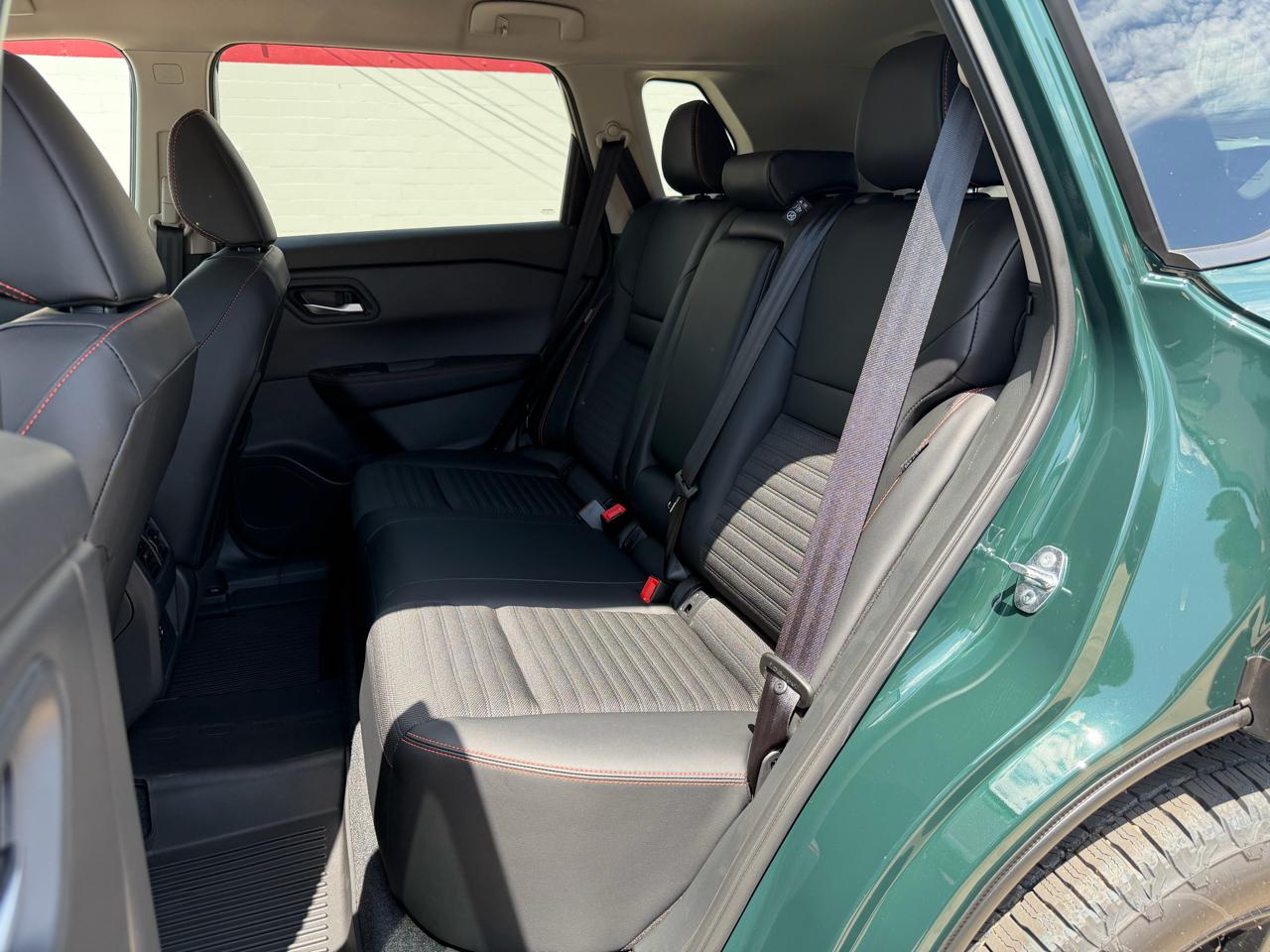 Nissan Rogue 2026.5 AWD Rock Creek 2026
