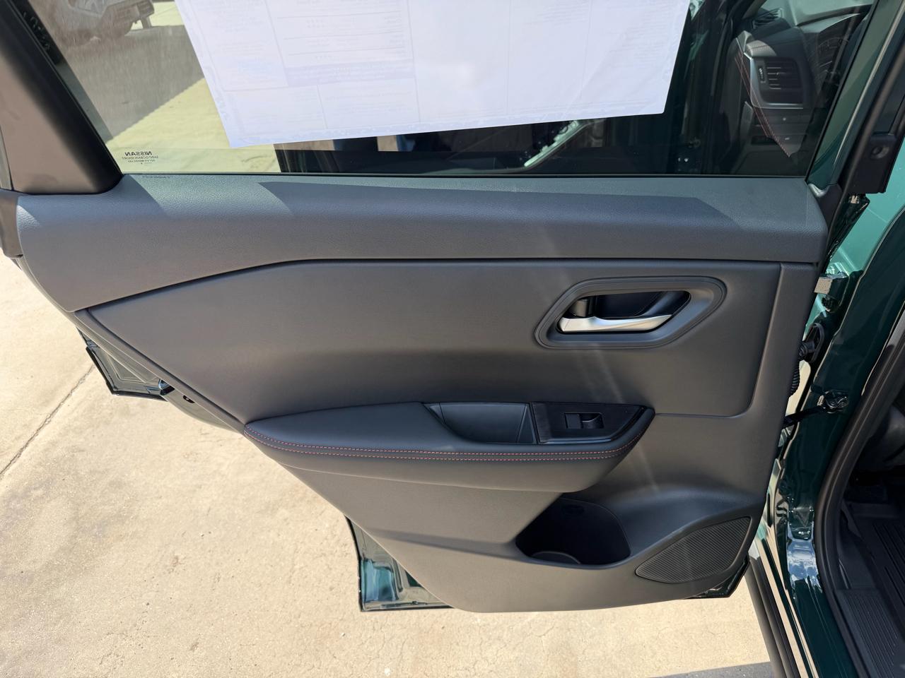 Nissan Rogue 2026.5 AWD Rock Creek 2026