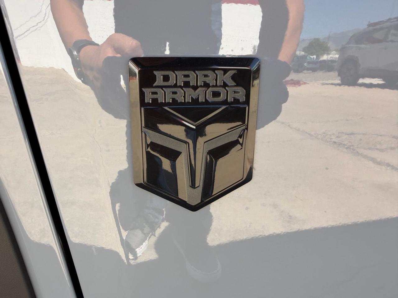 Nissan Rogue 2026.5 FWD Dark Armor 2026