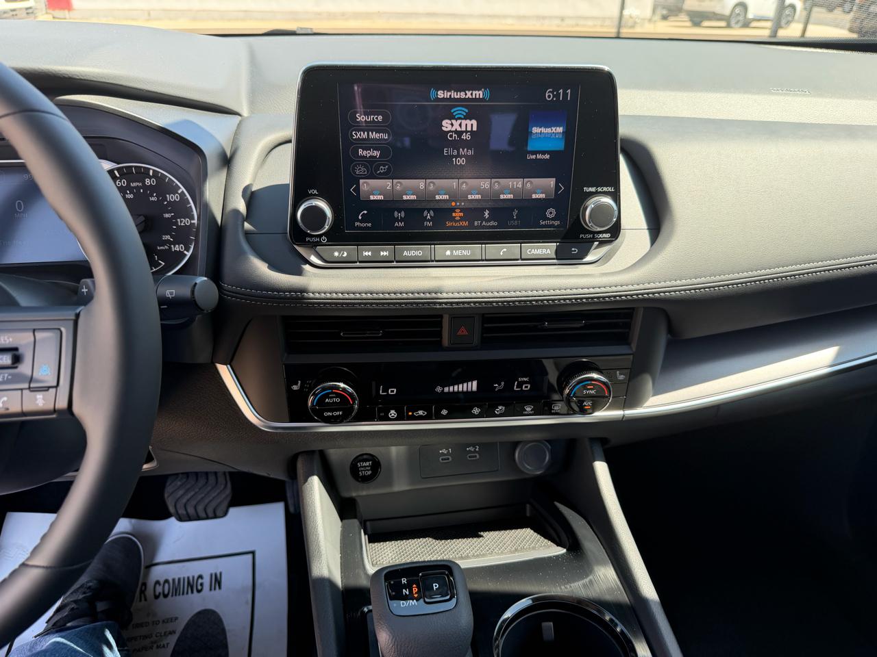 Nissan Rogue 2026.5 FWD Dark Armor 2026