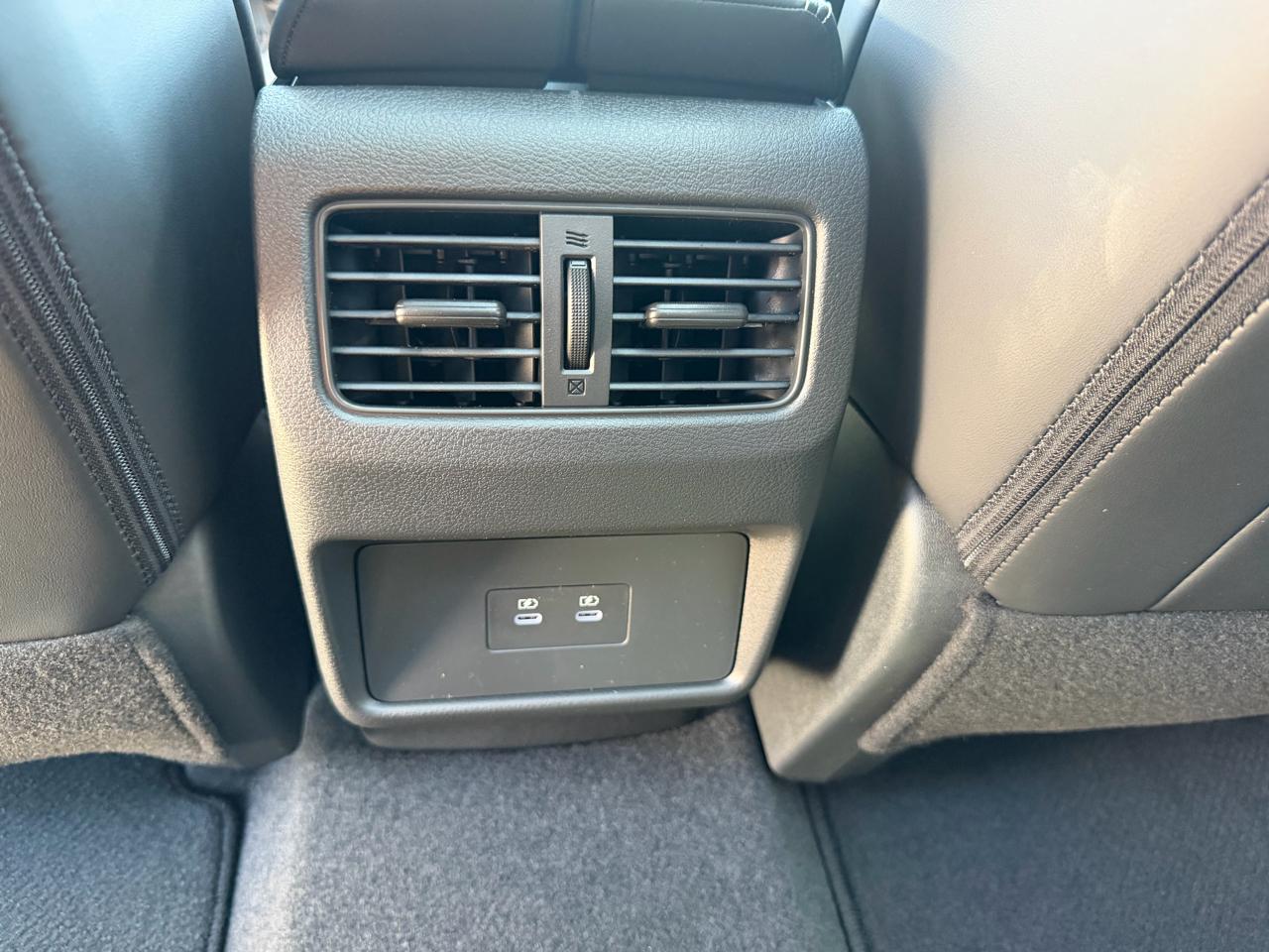 Nissan Rogue 2026.5 FWD Dark Armor 2026