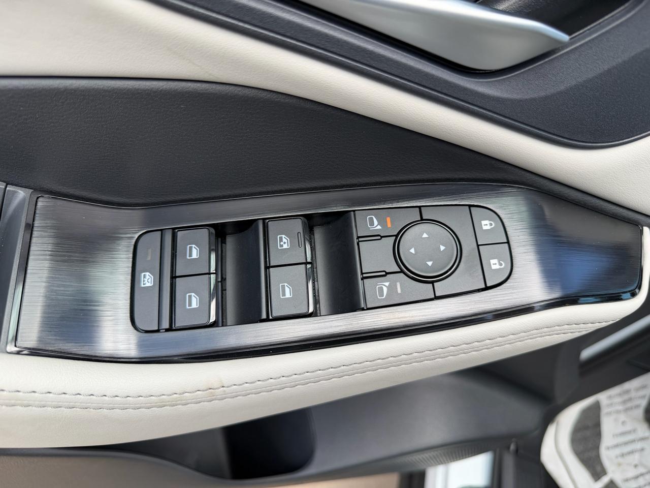 Nissan Rogue 2026.5 FWD Dark Armor 2026