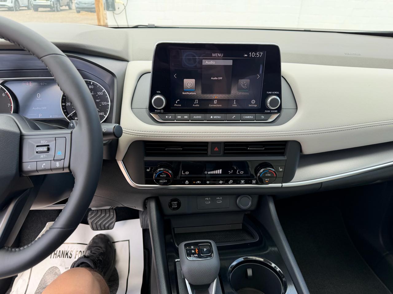 Nissan Rogue 2026.5 FWD Dark Armor 2026