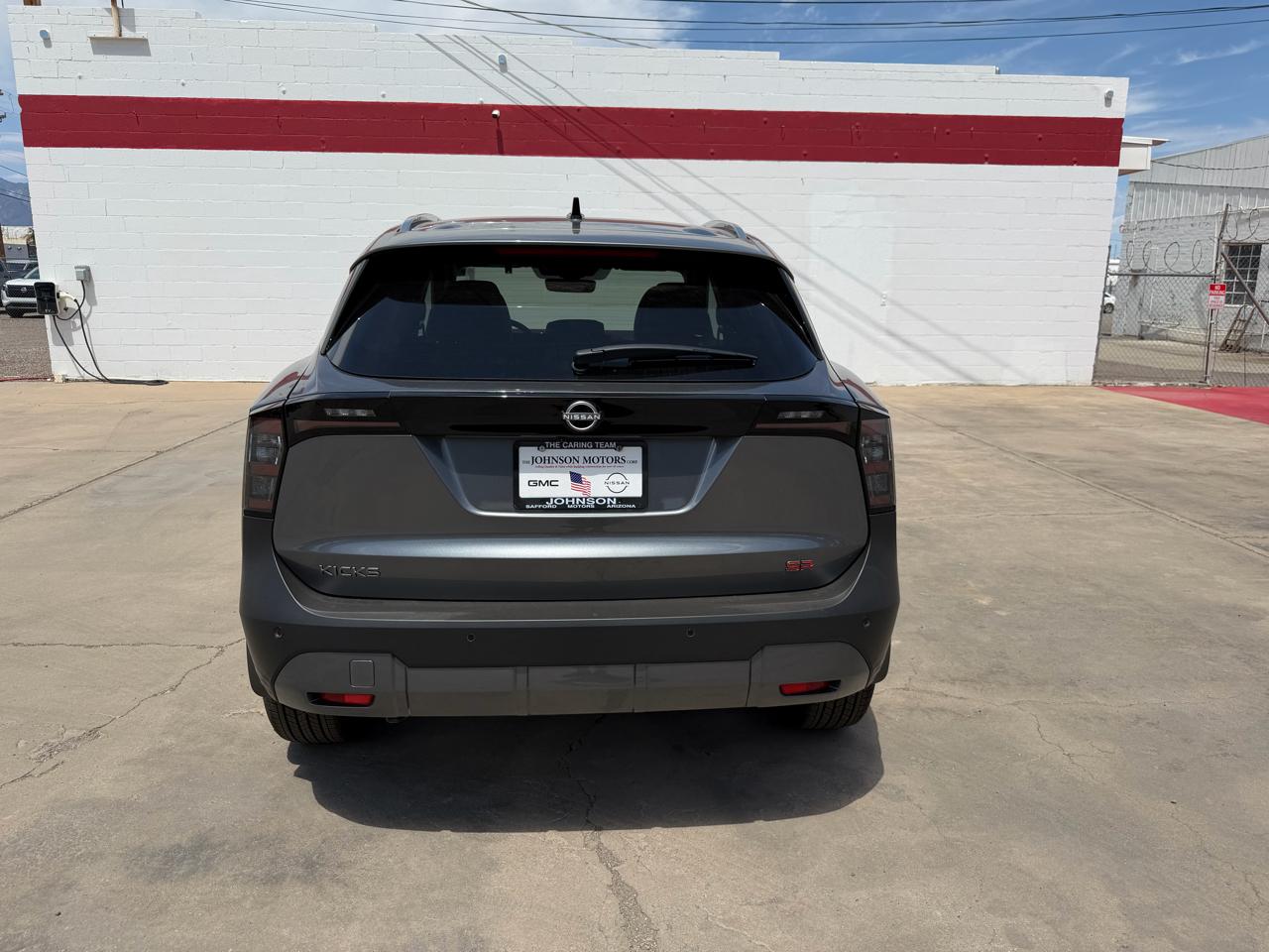 Nissan Kicks SR FWD 2026